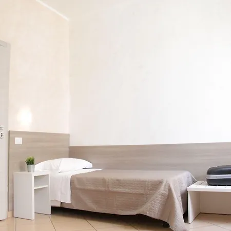 Hotel Siro 2*