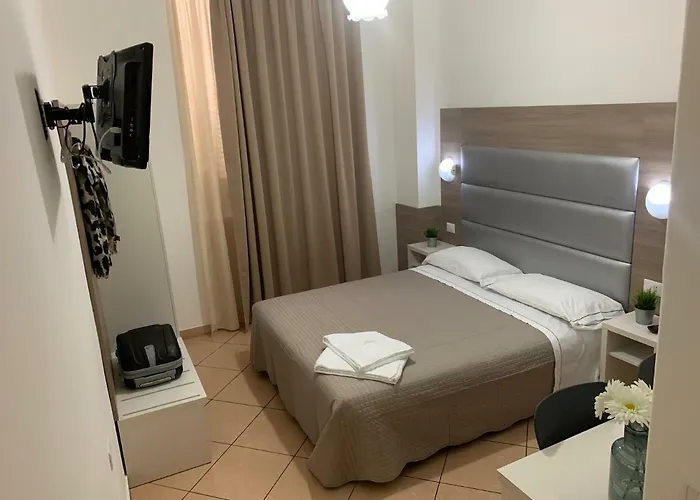Siro Hotel 2*