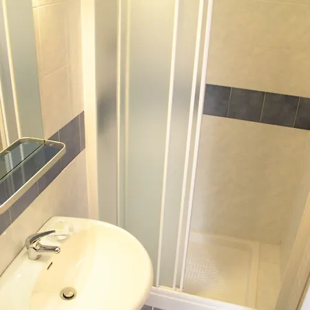 Siro Hotel